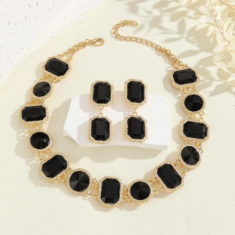 Square Circular Black Geometric Necklace Copper Dark Style Neck Chain Retro Black Earrings  Lady