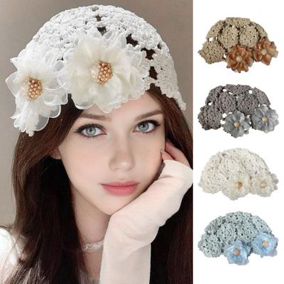 Chapéu Feminino de Crochê Vazado Estilo Botão com Decoração de Flor 3D Cor Sólida Design Elástico Chapéu Respirável para Uso Externo Acessório de Cabeça