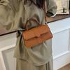 Pu Material Retro Handbag With Top Handle And Shoulder Strap For Daily Use