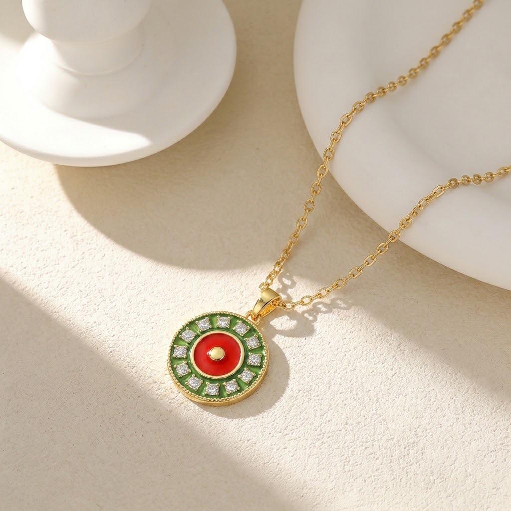 Zircon Rotating Compass Necklace - European & American Fashion Trend, 360° Clavicle Chain for Women