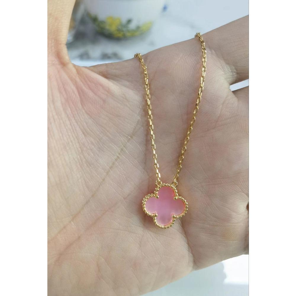 High-end Four-leaf Clover Necklace for Women 18K Rose Red Chalcedony Agate Natural White Shell Pendant Clavicle Chain