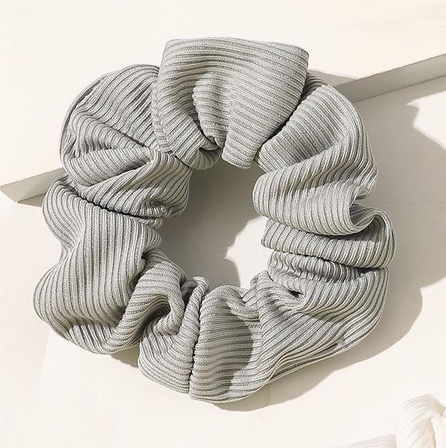 

European and American Pleated Knitted Hair Tie: Cute Versatile Women s Accessory