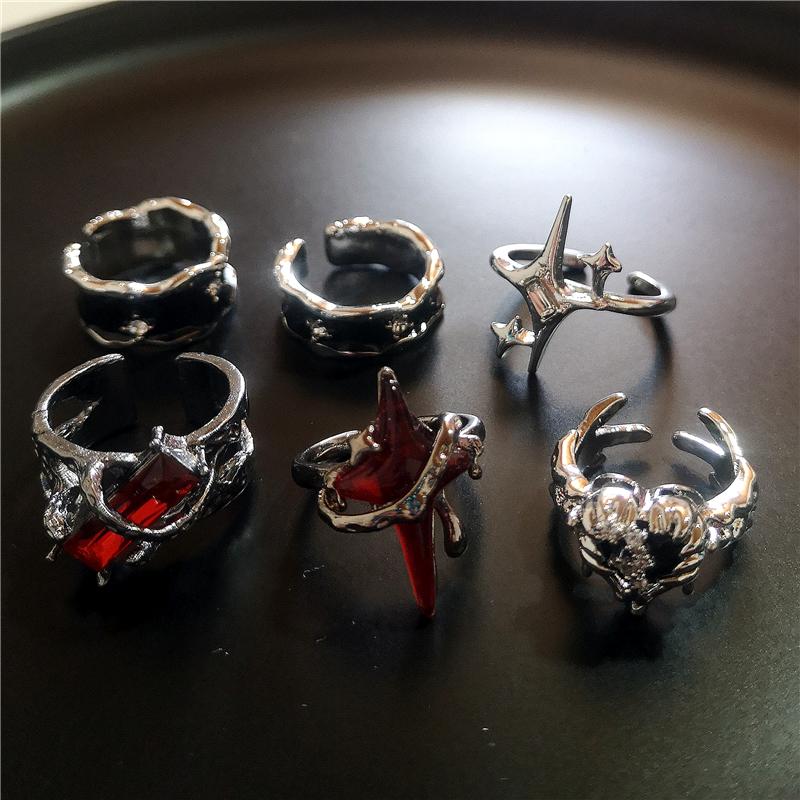 Gothic Punk Black Crystal Heart Love Red Cross Geometric Drip Oil Opening Ring Y2K Grunge Cool Hip Hop Jewelry Emo Accessories