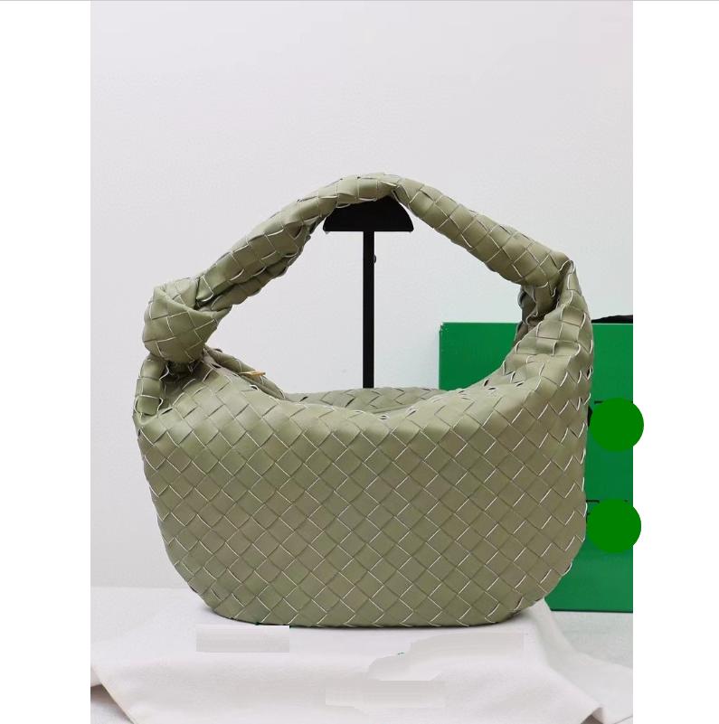 New Woven BV Hornbag Knot Handbag Compact And Lightweight Available In Large Sizes
