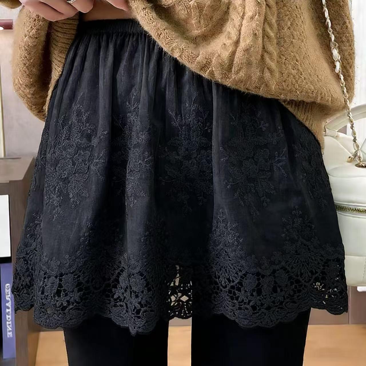 

French Style Layered Lace Anti-Exposure A-Line Skirt XL [110-120 lbs]