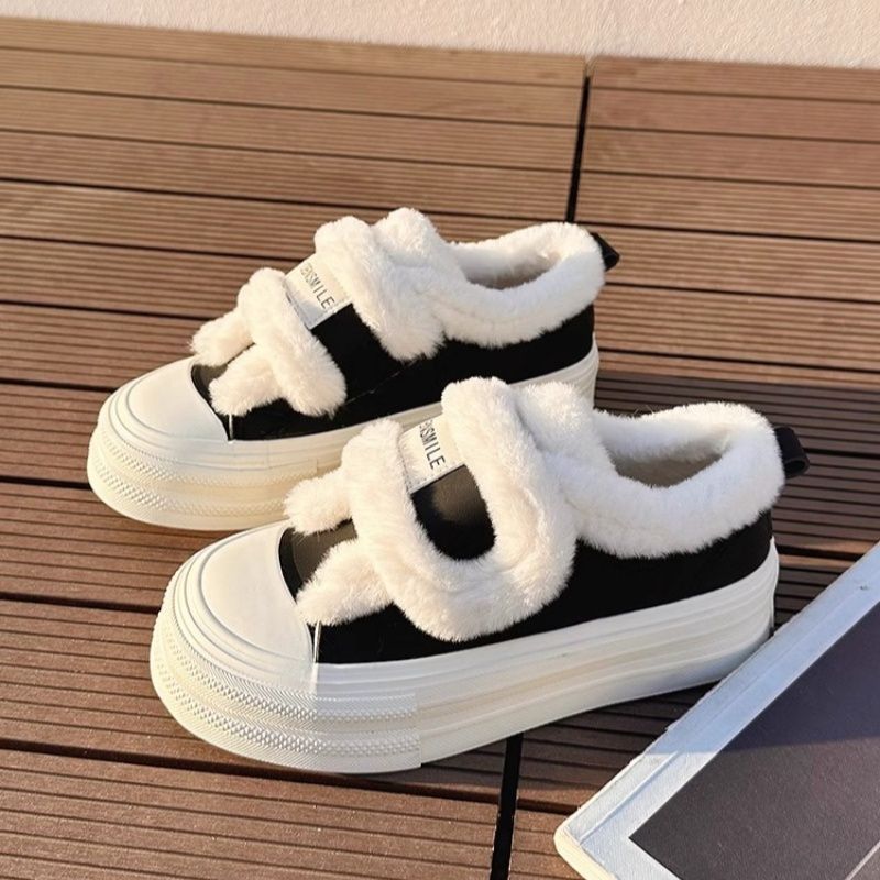 Winter New Velvet Velcro Women Ins Versatile Cotton Shoes Platform Warm Board Shoes