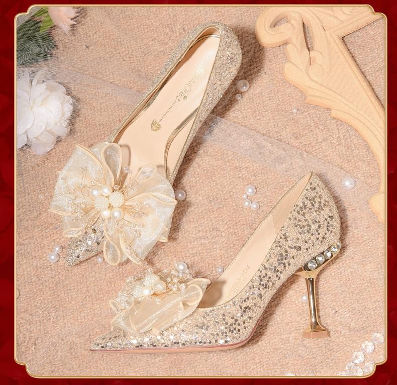 

Sexy high heels women s thin heels spring and autumn new temperament socialite bow pointed single shoes women s flower wedding shoes 35