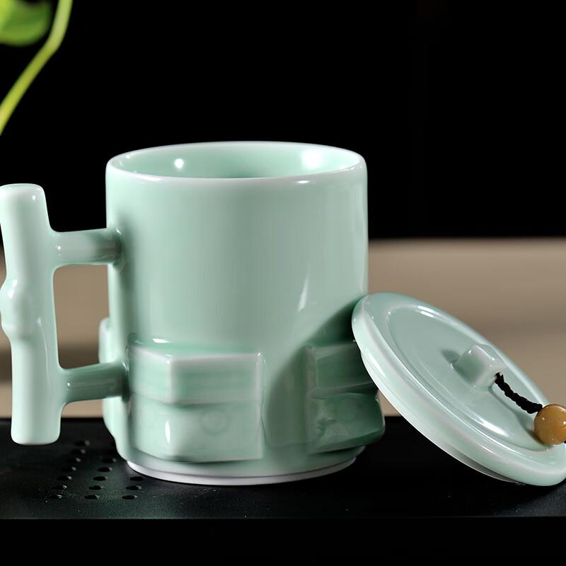 Guwu Kiln Fire Square Ruyi Ceramic Wellness Tea Cup with Lid