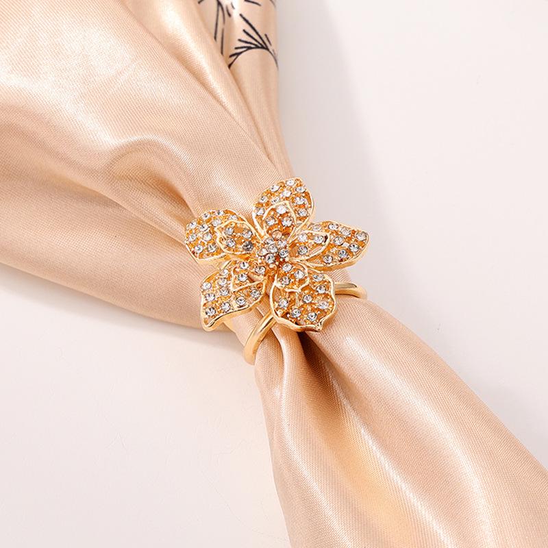 

Camellia Silk Scarf and Shawl Bow Knotting Buckle