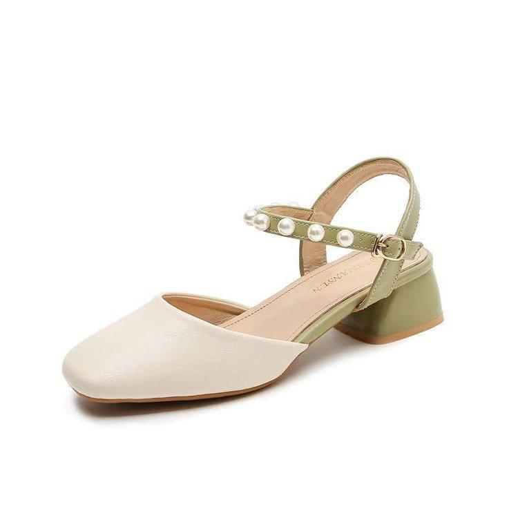 

Женские летние сандалии 2025 года, новинка, квадратный носок, ремешок с пряжкой на одно слово, толстый каблук, средний каблук, жемчужина на мыске, нежный римский стиль, женская обувь 35 бежевый