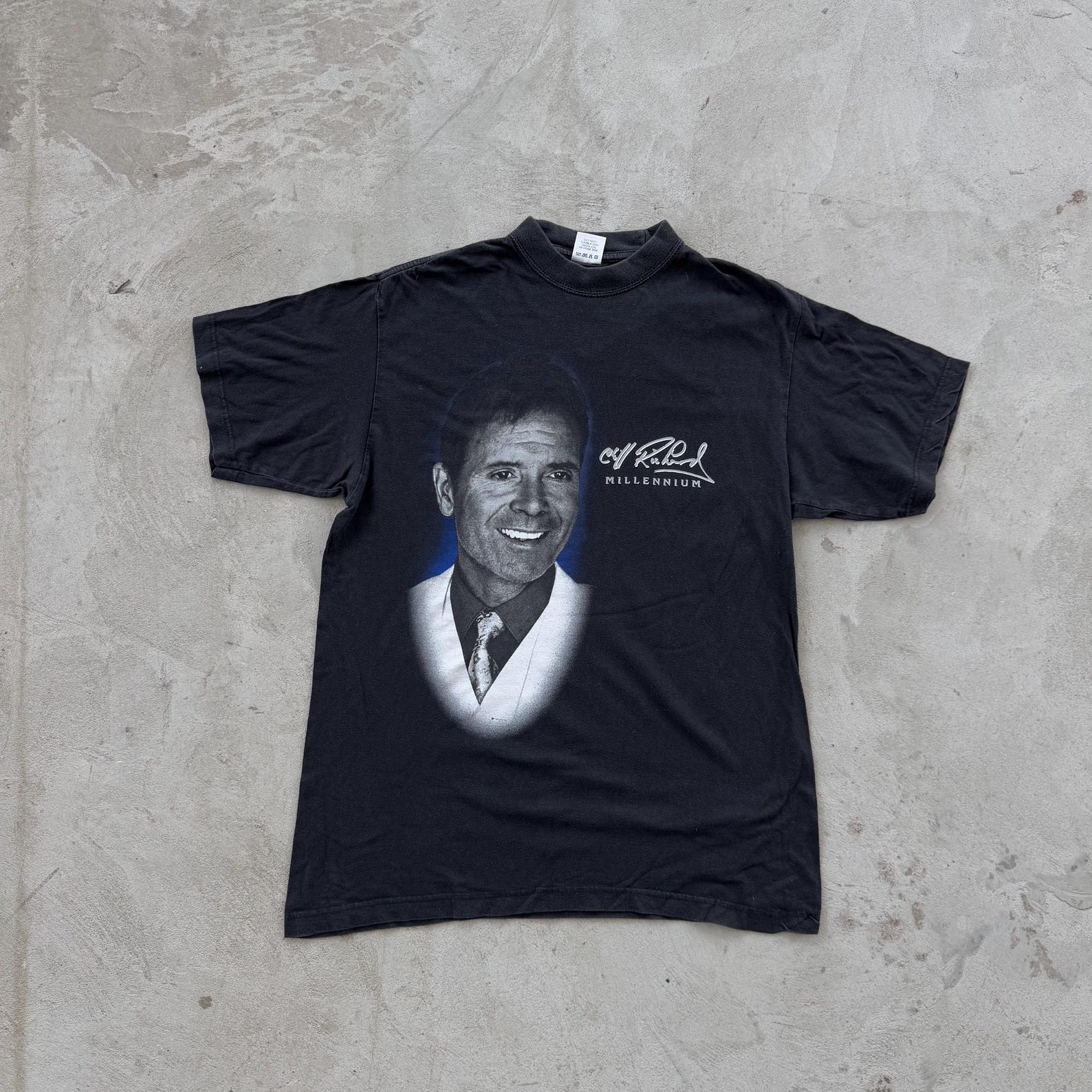 Vintage 90s Cliff Richard The Countdown Tee Short Size L Black S
