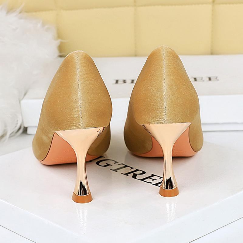 Women 7 Cm Heels Metal Pointed Women Pumps Kitten Heels Sexy Party Shoes Women Suede Lady Heels Luxury Wedding Shoes