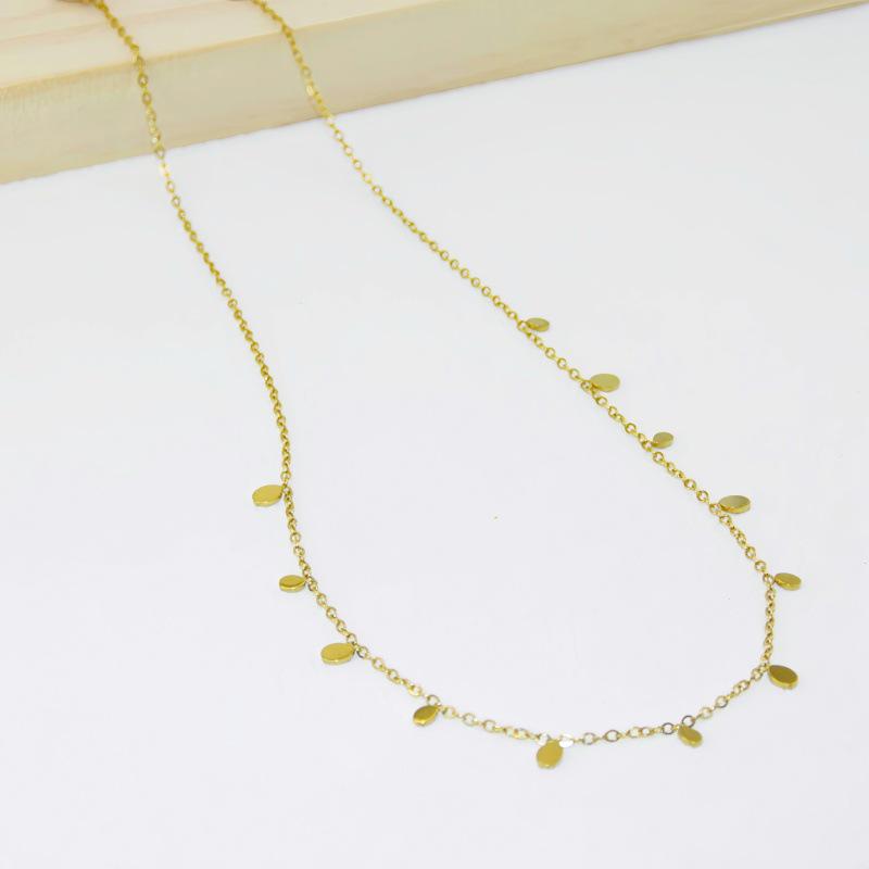 Elegant Titanium Steel Clavicle Chain: High-Grade, Non-Fading Necklace for a Luxurious, Versatile Look