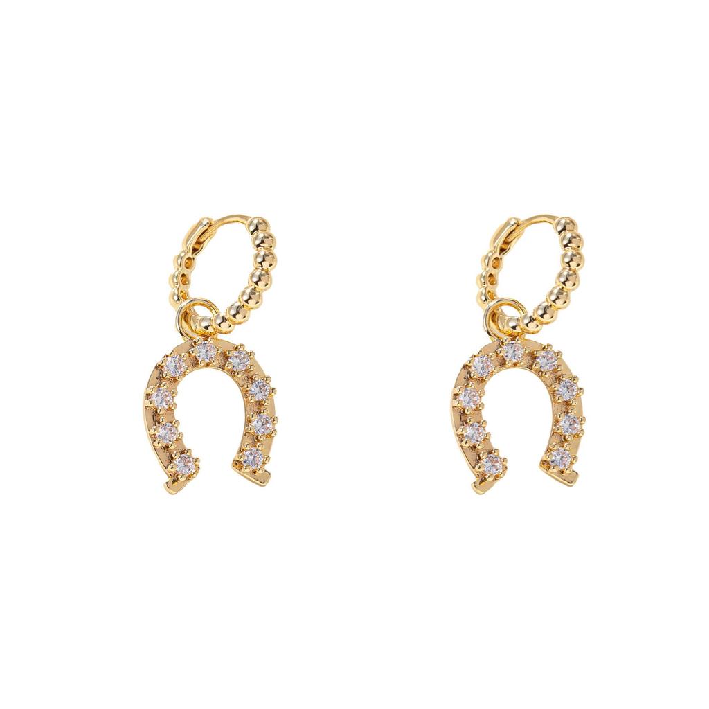 Elegant Zirconia Stud Earrings with Horseshoe Buckle - High-end European & American Socialite Style