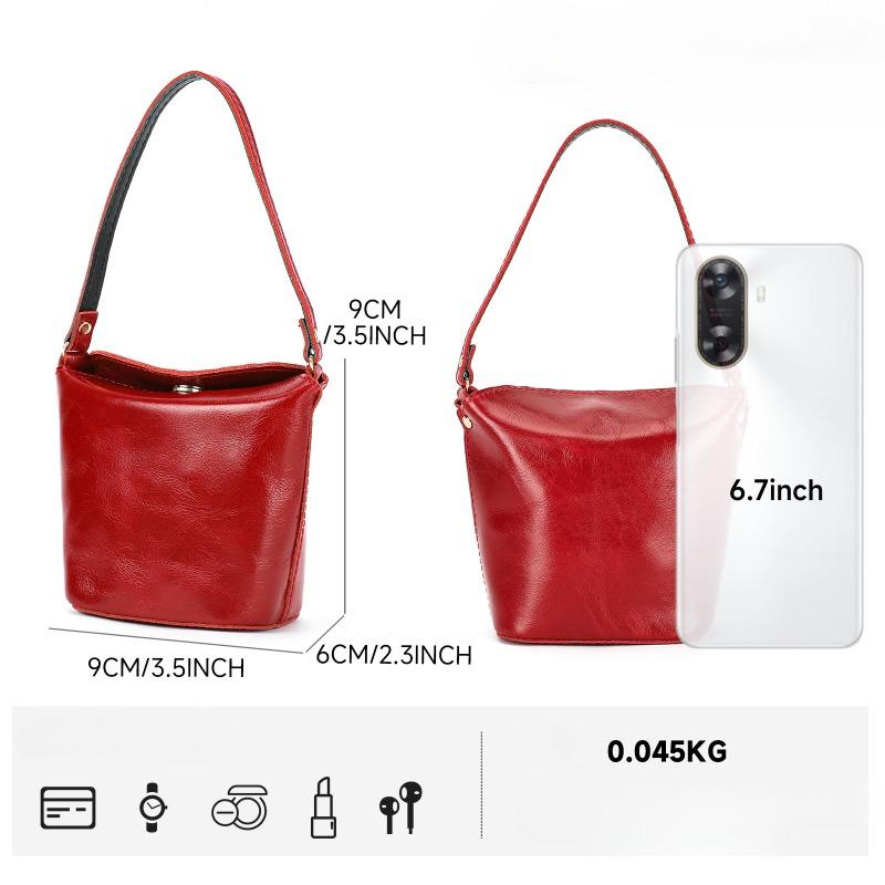 Torebka do ręki z prawdziwej skóry, wykonana z licowej skóry bydlęcej, emanuje wysokiej klasy i niszowym charakterem.