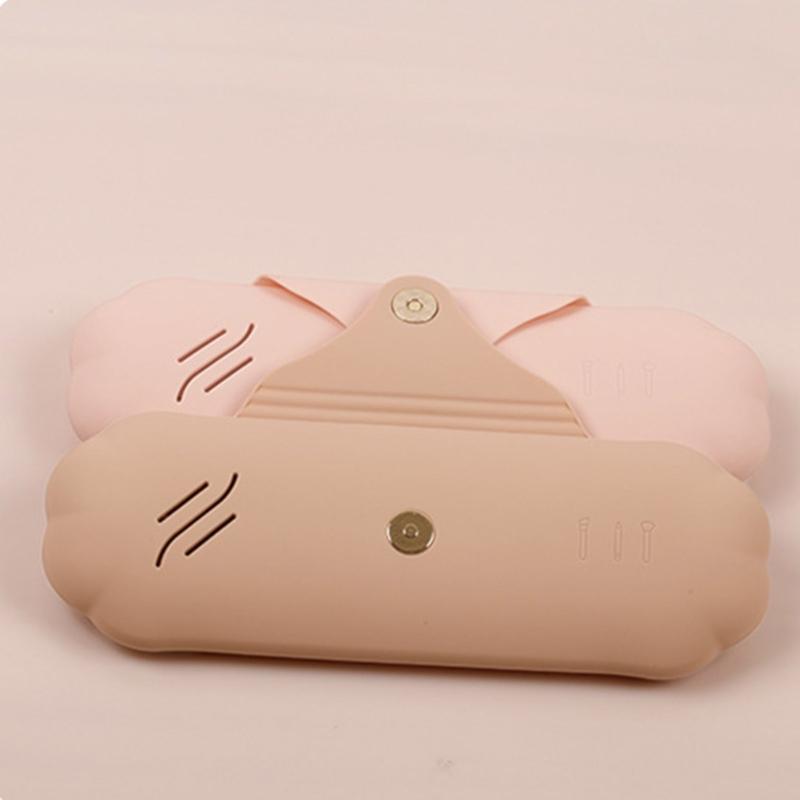 Travel Makeup Brush Holder,Silicone Trendy Portable Cosmetic Face Brushes Holder,Soft and Sleek-Makeup Tools Organizer