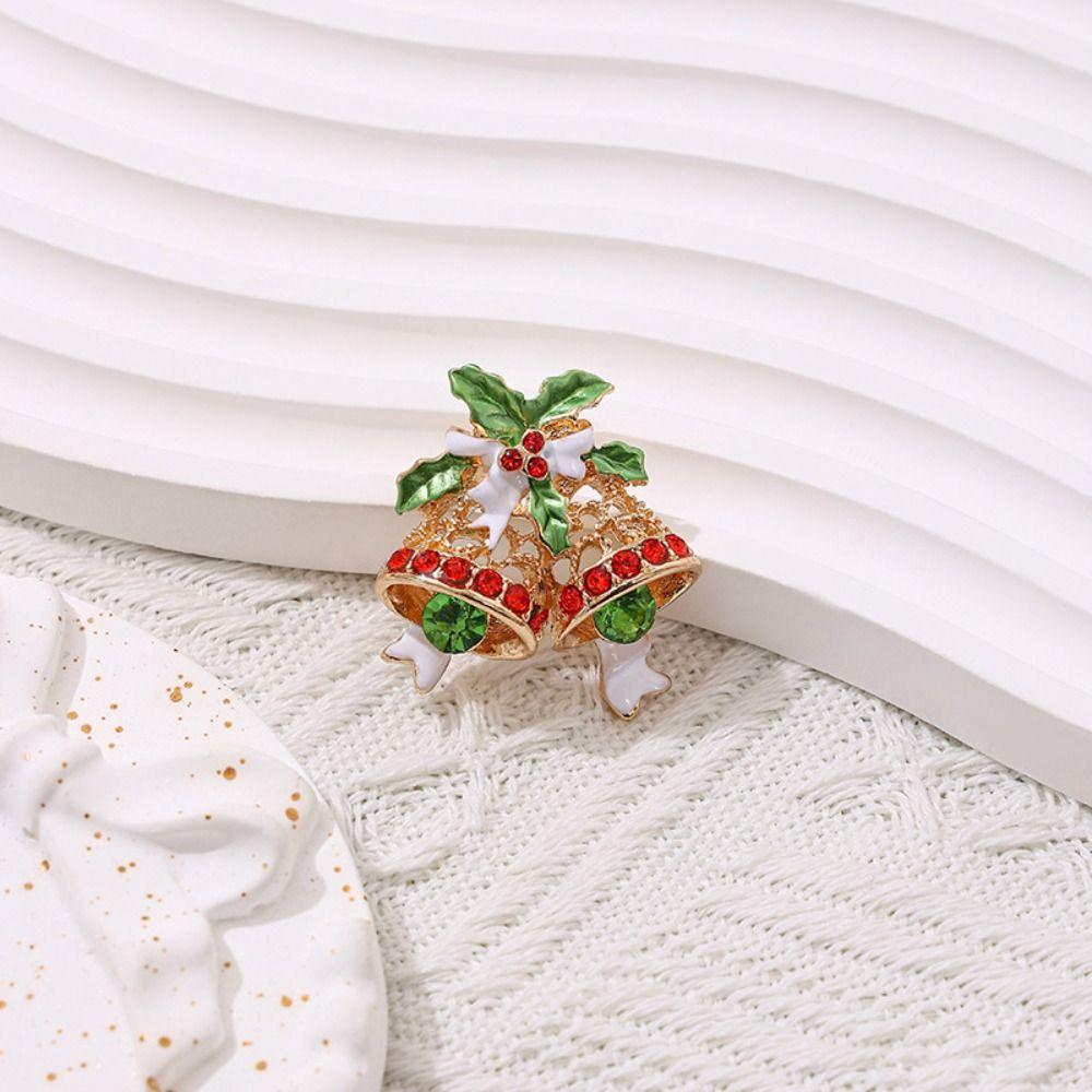 Korean Style Enamel Rhinestone Brooches Clothes Accessories Snowman Brooch Christmas Brooch  Daily