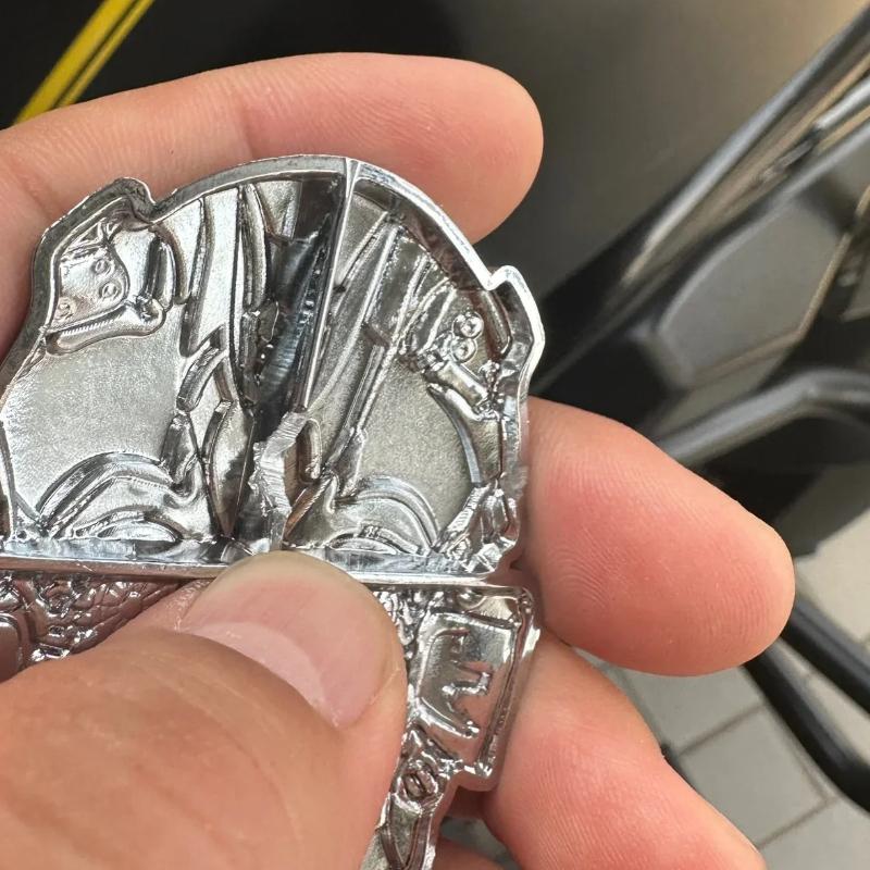 Car Styling 3D Nickel Sticker Autobot Transformers Zinc Alloy Sticker Auto Badge Emblem  for Mobile Phone Laptop Decoration