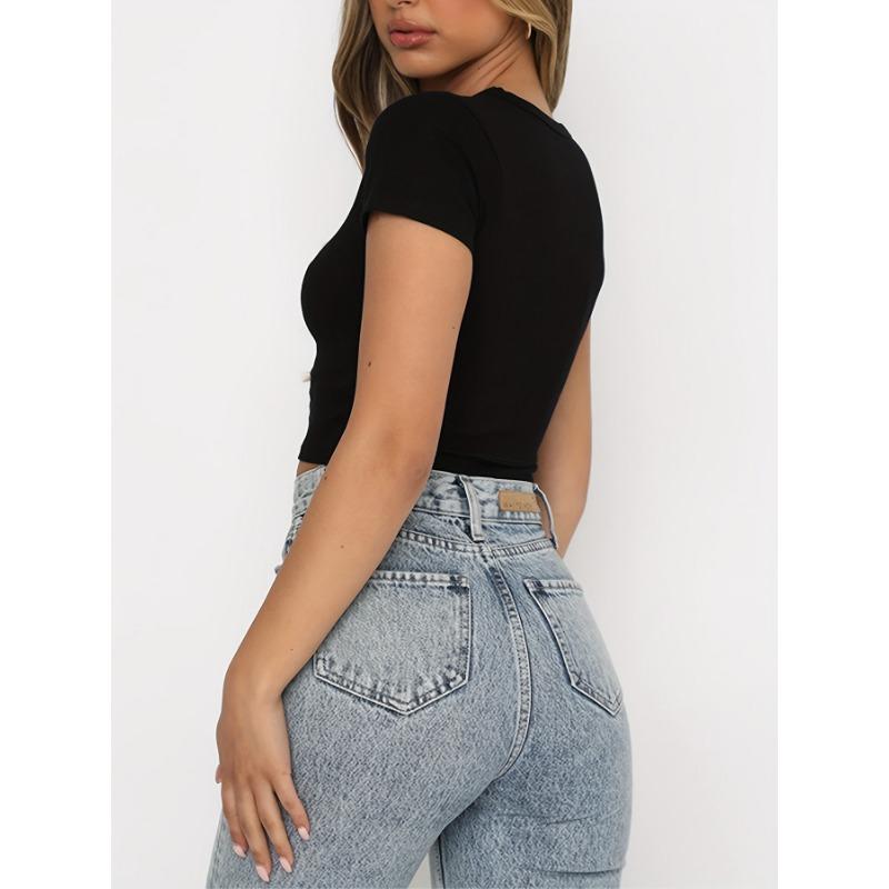 Women's Black Solid Color Round Neck Short Sleeve Slim Fit Crop Top