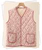 Elegante Herbst/Winter Samtweste für Frauen mittleren Alters - Warm, stilvoll, Oberbekleidung mit Blumendruck.