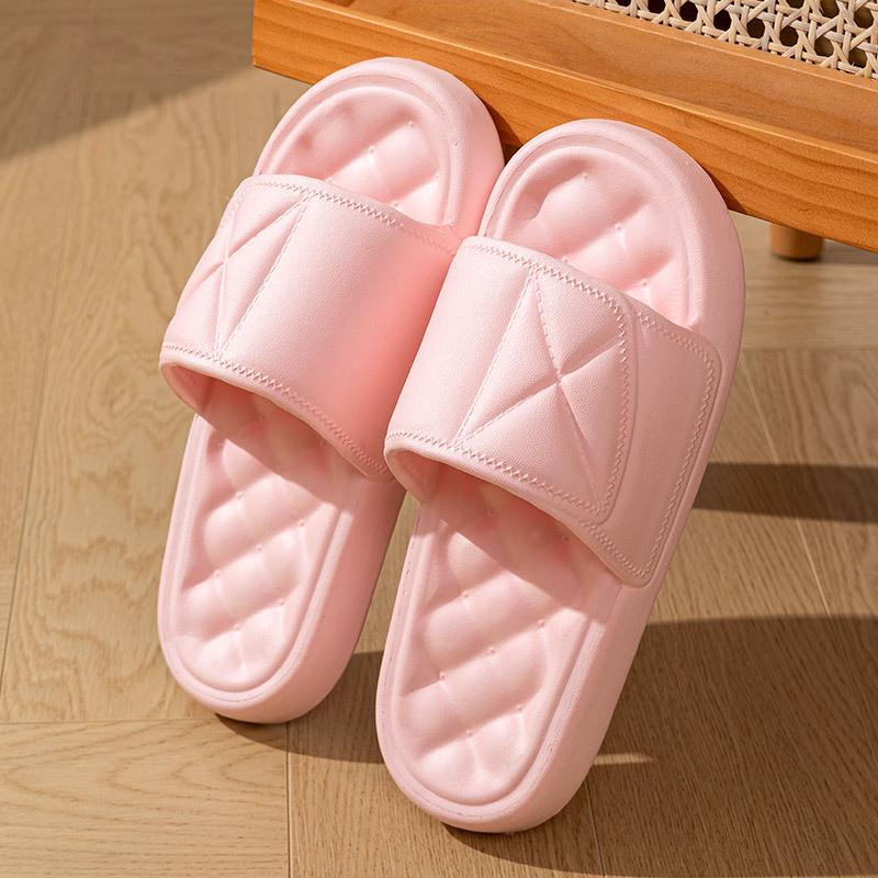 Stepping On Air Slippers: Stylish, Lightweight, Wear-Resistant Summer Footwear for Indoor & Outdoor Use - Perfect for Men & Women.