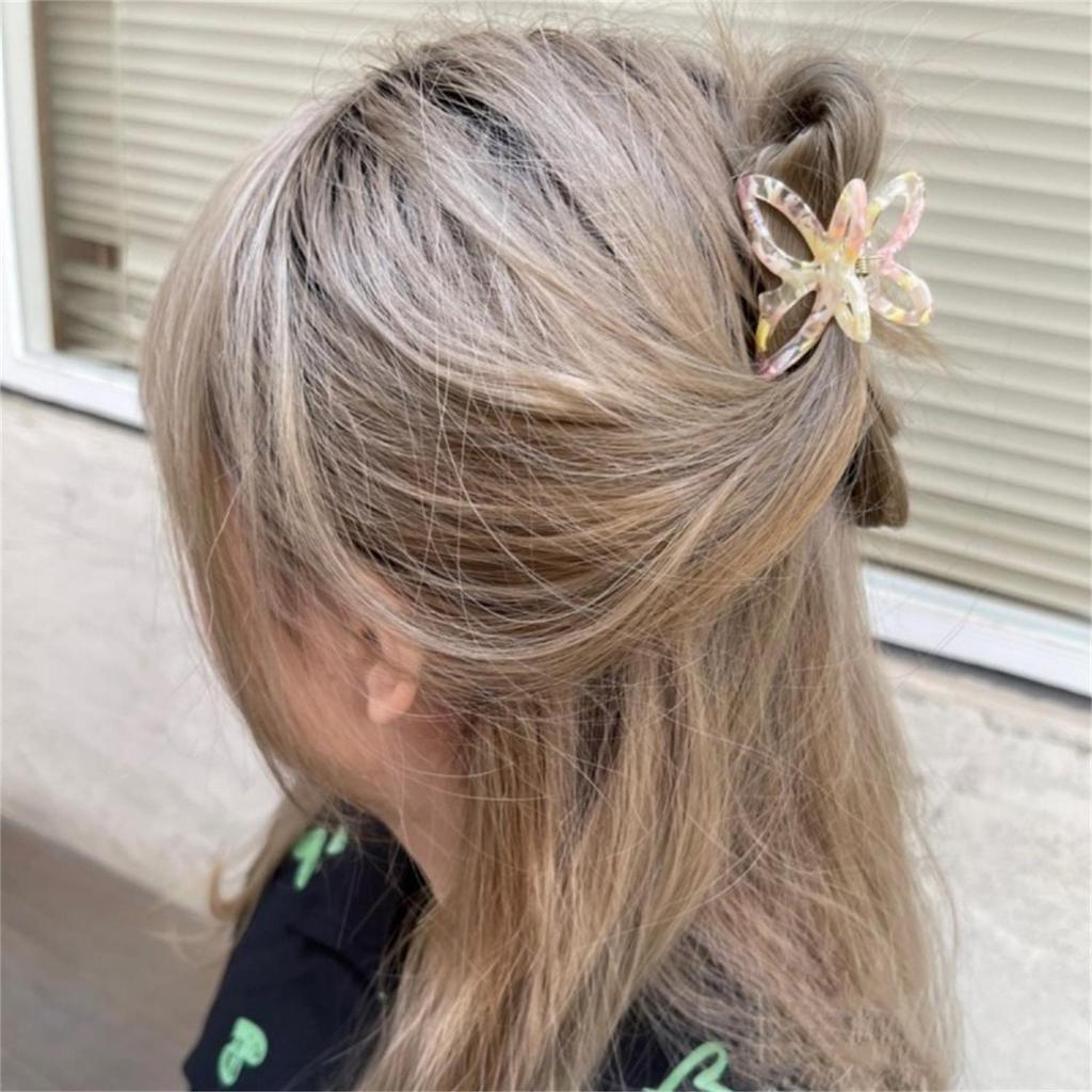 New Fashion Hollow Butterfly Hair Clips Women Elegant Ponytail Clip Sweet Acrylic Crab Claw Clips Headdress Hair Accessories