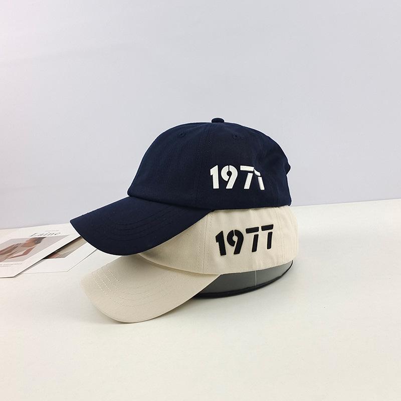 1977 Cotone Vintage Cappellino da Baseball Classico Uomo Donna Regolabile Cappello Unisex Sport Outdoor Cappellini Snapback Visiera Cappelli da Sole Gorras