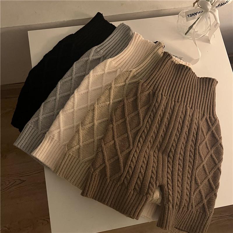 Women's High-Waisted Knitted Safety Shorts - Elastic, Slimming, Warm Base Layer Wool Pants