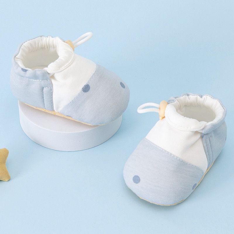 Newborn Quilted Soft Sole Baby Shoes, Anti-Drop, Pure Cotton, for Ages 0-6 Months (Spring & Autumn)