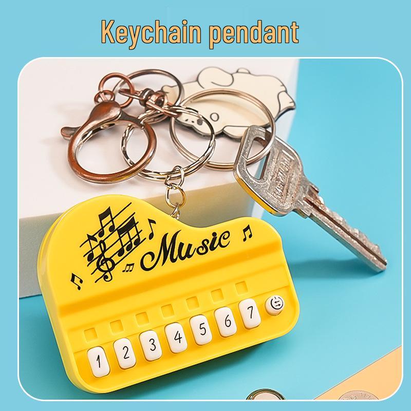 Creative Children's Mini Luminous Piano Keychain - Electronic Music Toy