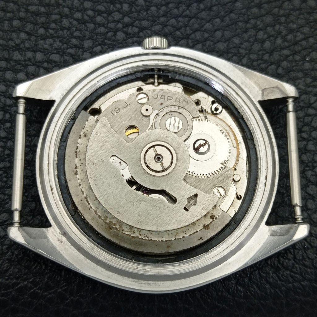 VINTAGE SEIKO 5 AUTOMATIC 7006A JAPAN MENS BLACK COLOR DIAL WATCH A701633-5