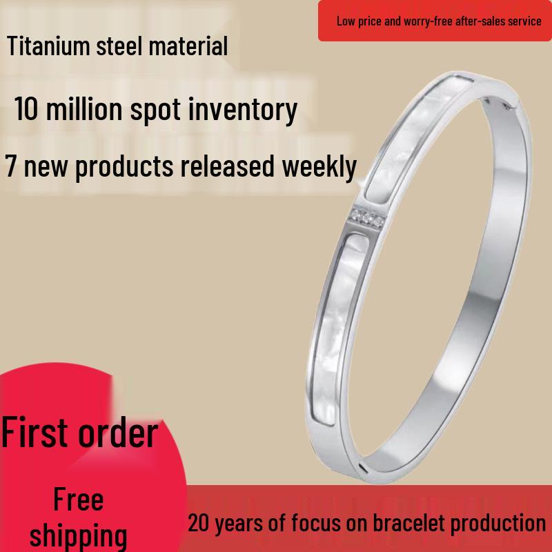 Rose Gold Titanium Steel Bracelet for Women - Non-fading, Stainless, with Three Diamonds, Simple & Fashionable Design.