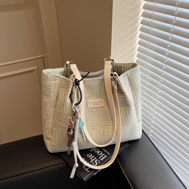 Class commuter bag women's large-capacity new casual spring and summer versatile high-end shoulder tote bag