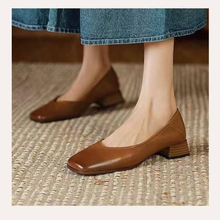 Retro niche single shoes soft and simple temperament spring and autumn new low-heeled single shoes women's square head thick-heeled single shoes