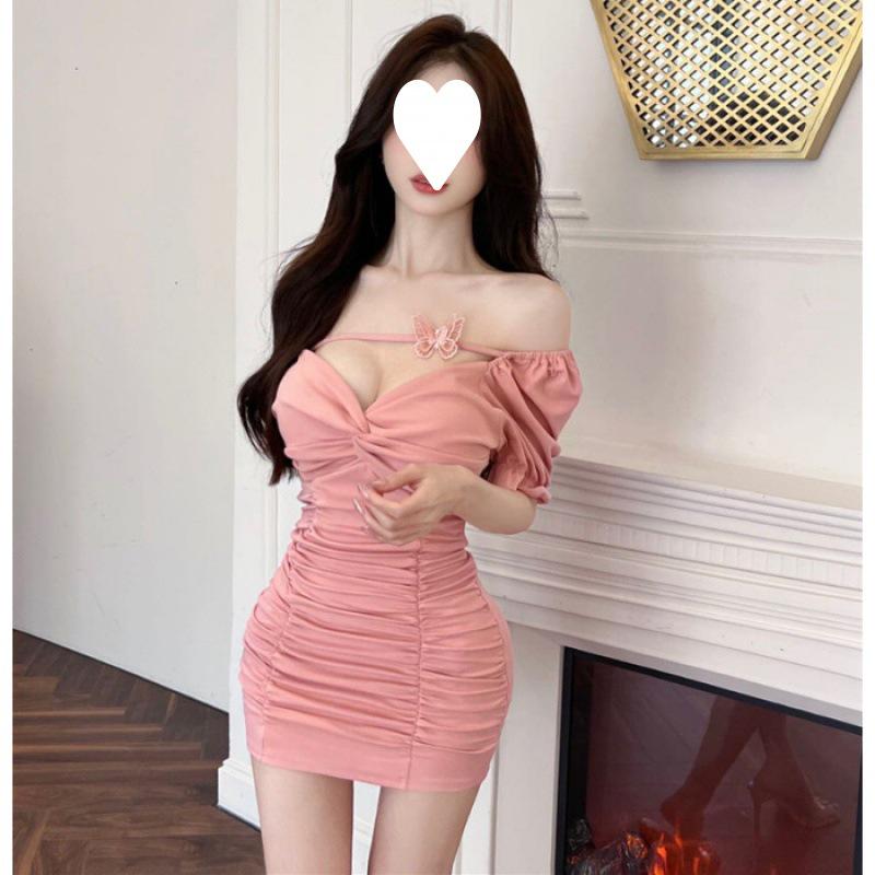 2024 Summer Celebrity Sexy Dress: Elegant Short Sleeve, Slimming Hip-Wrap with Exposed Collarbone