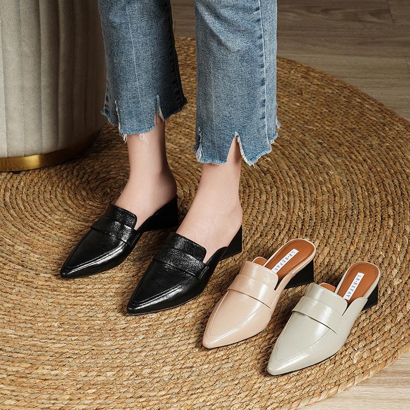 Neue trendige hochhackige Halbschuhe, bequeme Ledertasche, Zehensandalen, spitz zulaufend, modische Damen-Lederschuhe