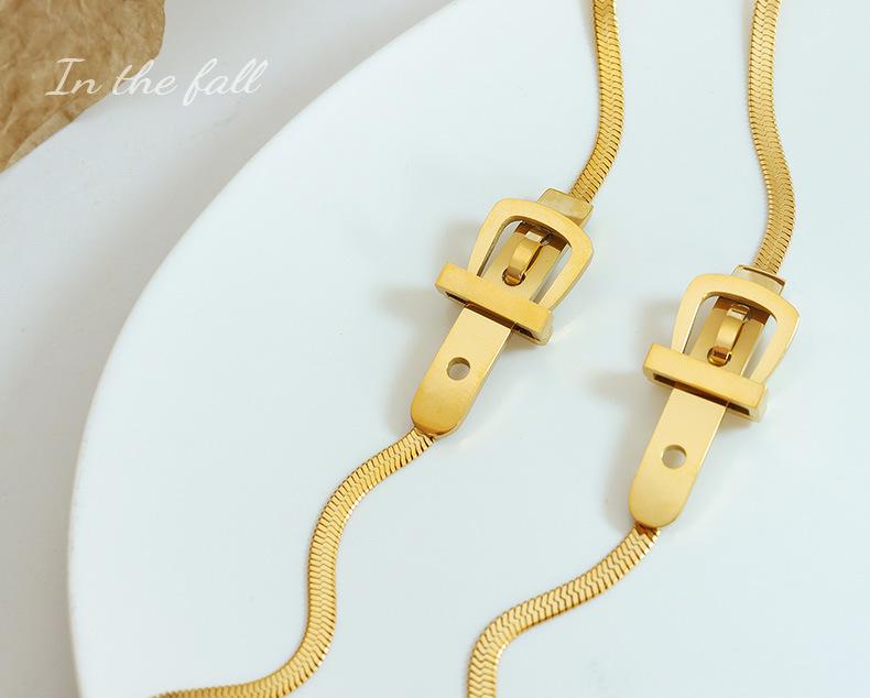 18K Goldbeschichtetes Titanstahl Schmuckset: Klingenkettenhalskette & Schlüsselbeinarmband für Damen