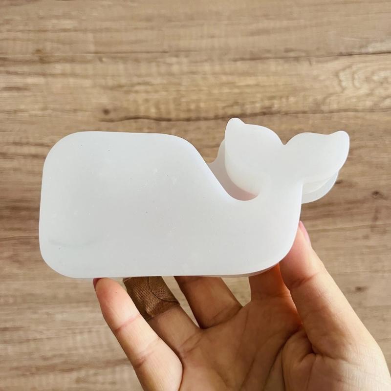 Flexible Silicone Candlestick Mold for Home Decoration and Crafts 3D Whale Shaped Tealight Holder Desk Ornament Mould