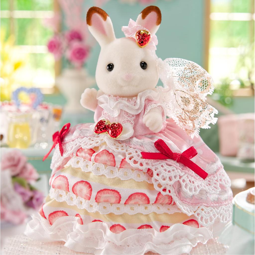 Sylvanian Families Doll Birthday Flare Strawberry Cake ST Mark Ages 3 and Toy Sylvanian Epoch "Happy Dress" C-80 Certified, Up, Dollhouse, Families,