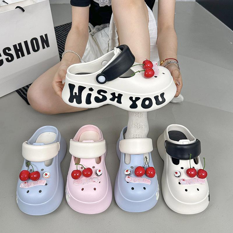 Thick-soled heightening bag head slippers women's spring and summer 2025 new outer wear beach non-slip and deodorant student hole shoes