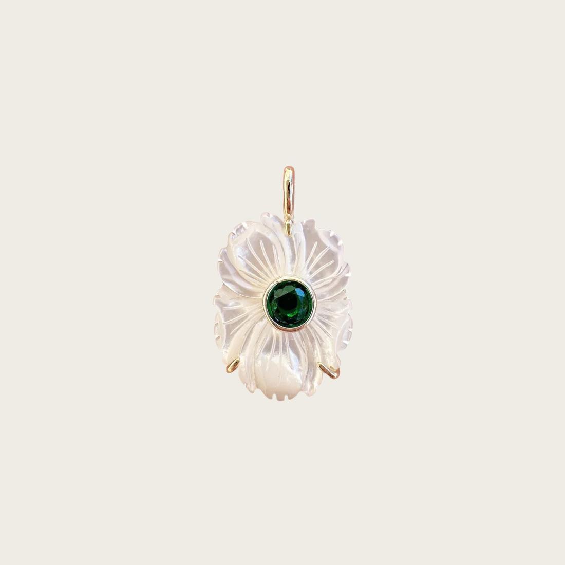 December Birthstone White Flower Pendant With Diamonds Simple Color Zircon Necklace