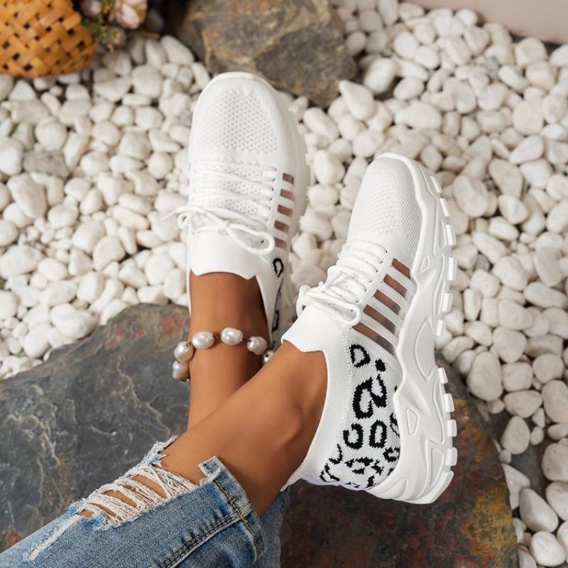Large size color matching muffin and thick-soled cross-strap casual single shoes spring new soft-soled fly-woven shoes