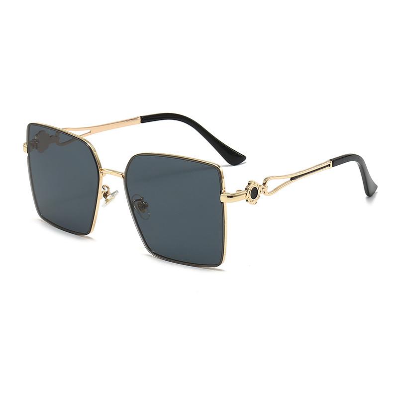 Stylish Stryle Square Frame Sunglasses For Women Summer Outdoor Protection Sun