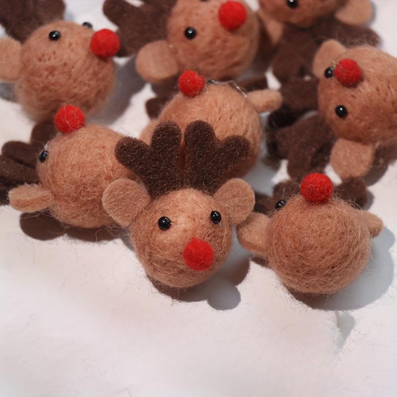 4/6pcs Felt Reindeer Figurines with Red Noses, Perfect for Christmas Party Decorations,Table Centerpieces & Holiday Home Décor