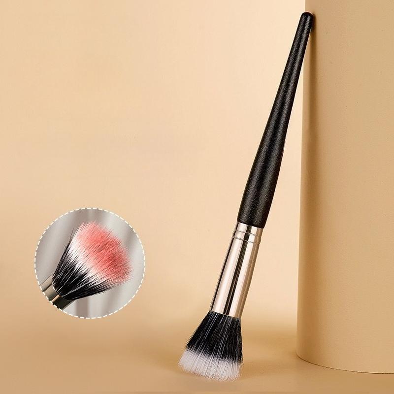 Fondöten Makyaj Fırçası Düz Başlı 1 Adet Hafif Çizgisiz Sıvı Fondöten Uygulaması İçin Profesyonel Kabuki Fırça