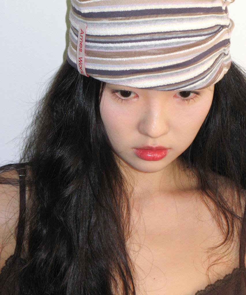 AMES-WORLDWIDE Soft Stripe Beanie Brown
