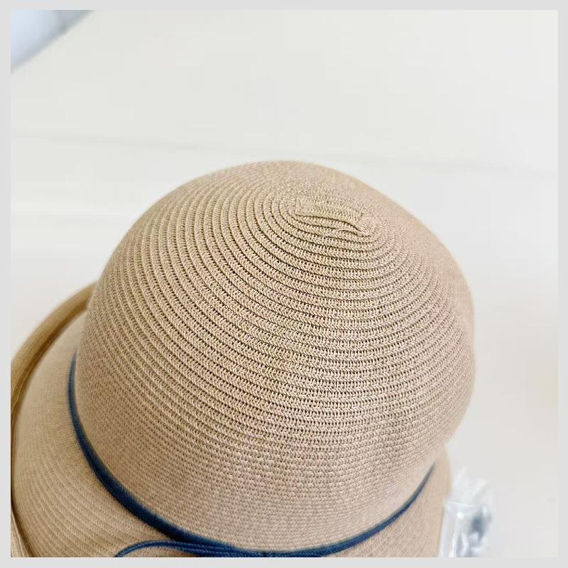 Spring and summer Hepburn style literary and simple crimped fisherman hat beach face covering sun hat foldable sun protection hat women