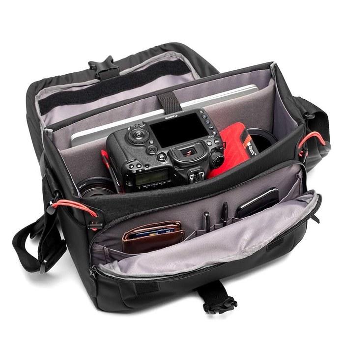 Manfrotto Advanced Messenger M III Camera Shoulder Bag - Black (28cm x 19.5cm x 39cm)