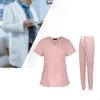 Haine de lucru şi uniforme – Uniformă medicală