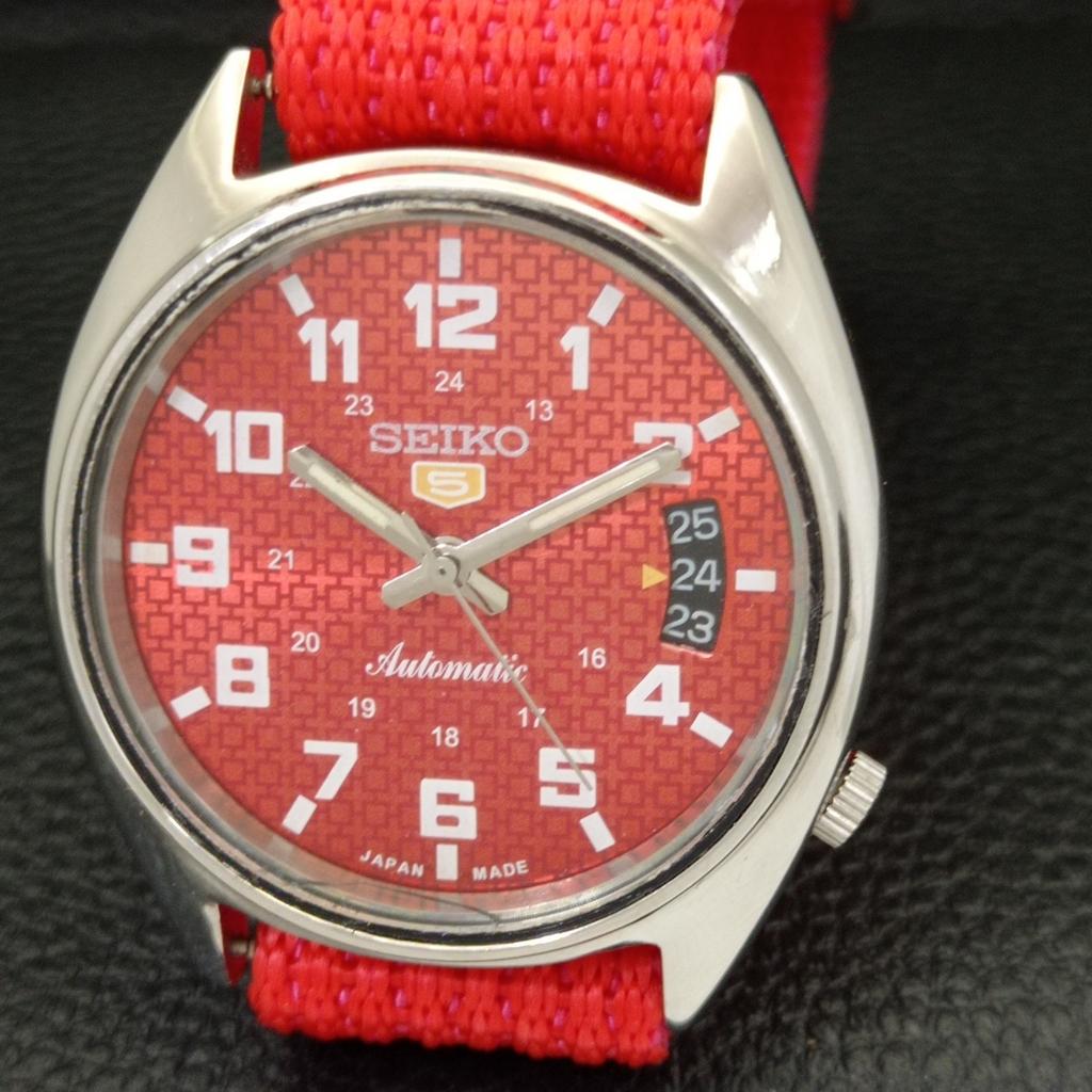 USED VINTAGE SEIKO 5 AUTOMATIC 6119C JAPAN MENS DATE RED DIAL WATCH A433806-2 R119-a433806